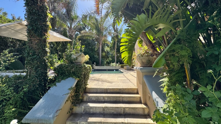 5 Bedroom Property for Sale in Caledon Western Cape